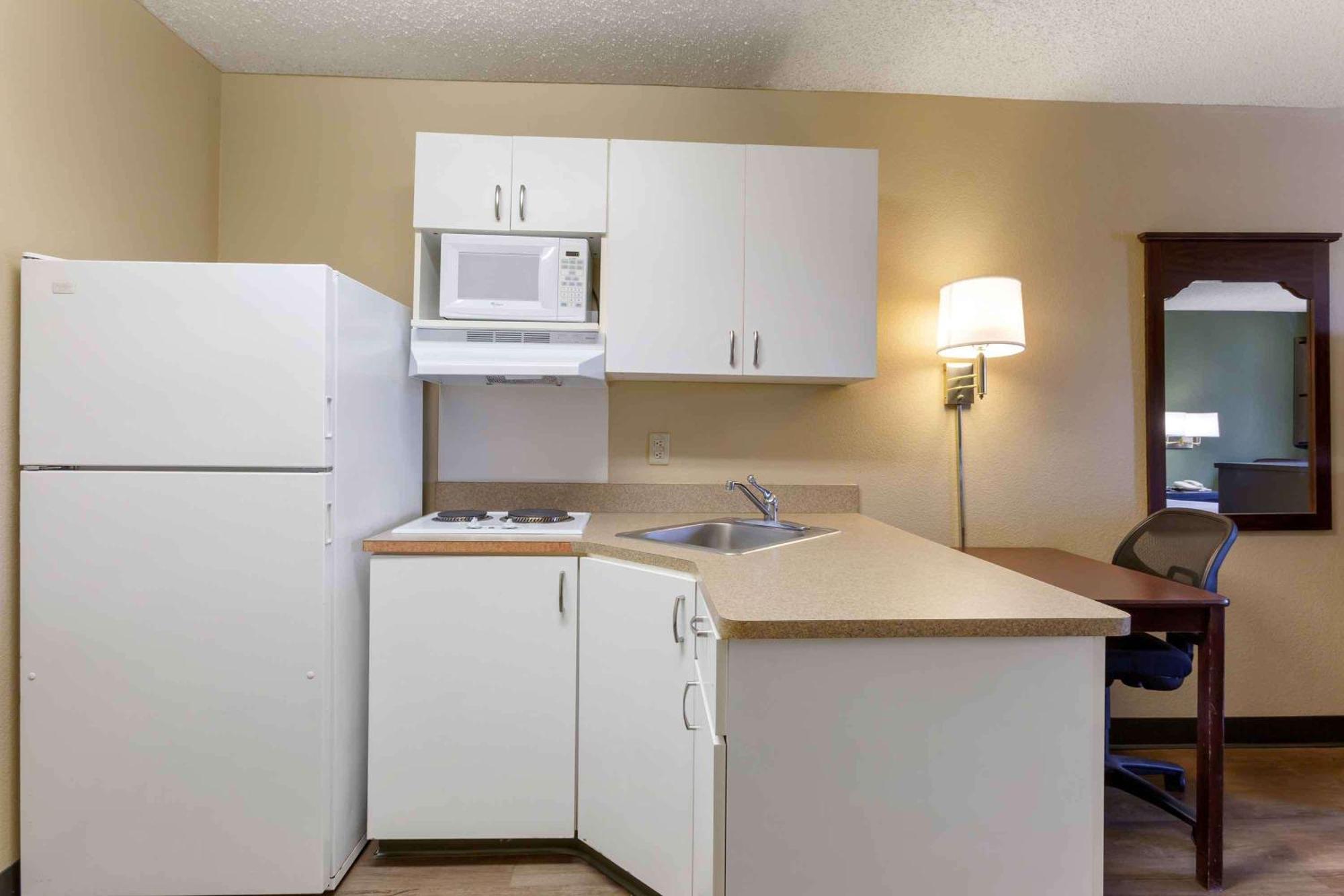 Extended Stay America Select Suites - Phoenix - Scottsdale - North Экстерьер фото
