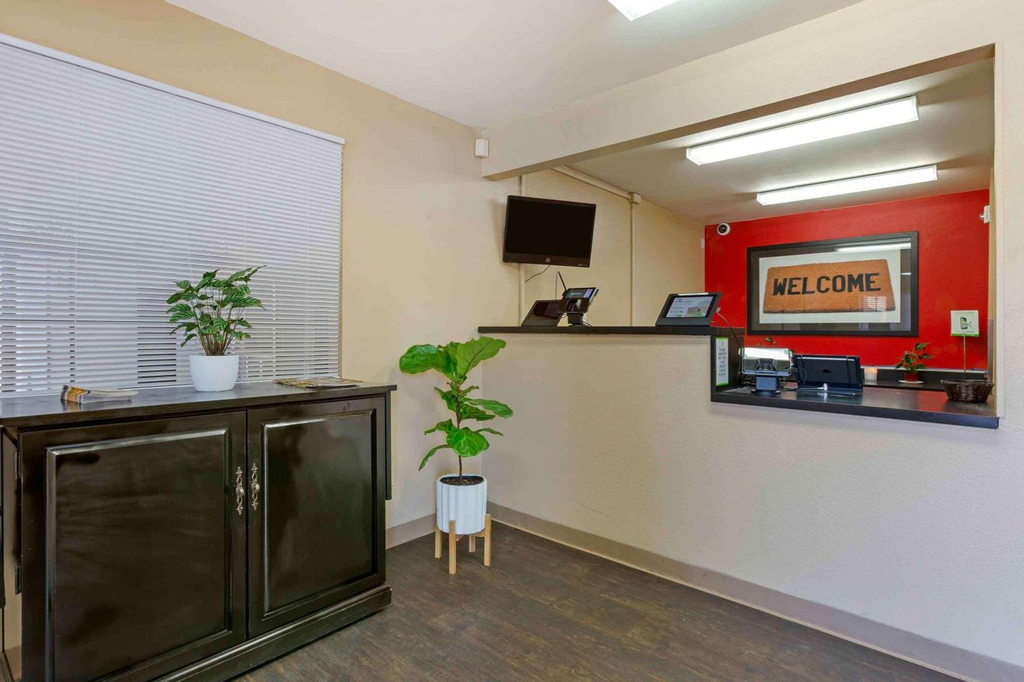 Extended Stay America Select Suites - Phoenix - Scottsdale - North Экстерьер фото